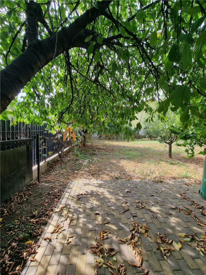 Casă de vânzare Iași-Capăt Cug-Valea Adâncă, la doar câteva minute de oraș - Ocazie - foto 8