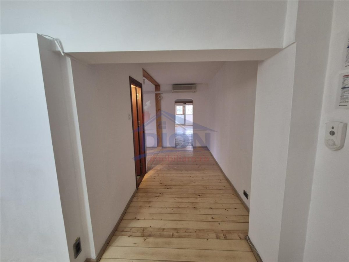 BIROU/SPATIU COMERCIAL, TINERETULUI - foto 2