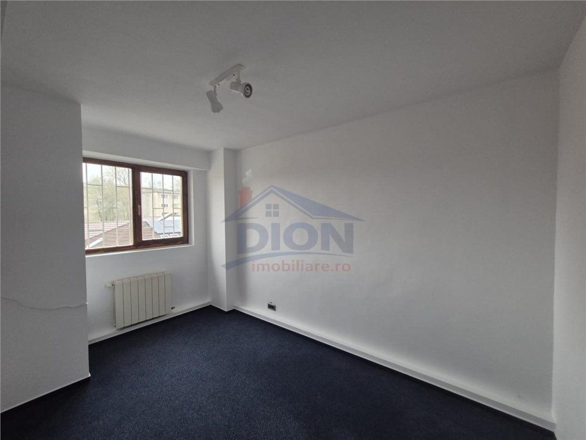 BIROU 3 CAM, TINERETULUI - foto 2