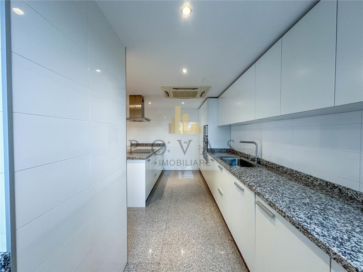 Vanzare Apartament 4 Camere Kiseleff - foto 13