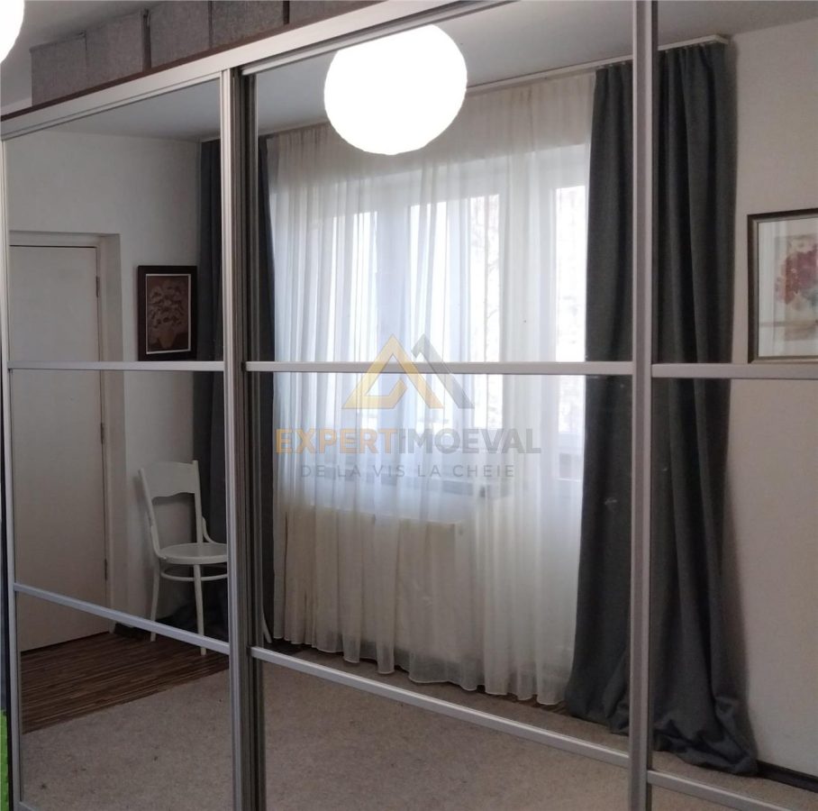 Etaj 1 Apartament cu 2 camere str Victor Babes 47 mp - foto 13