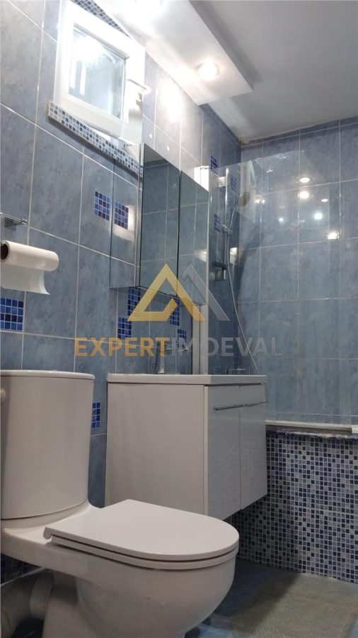 Etaj 1 Apartament cu 2 camere str Victor Babes 47 mp - foto 17