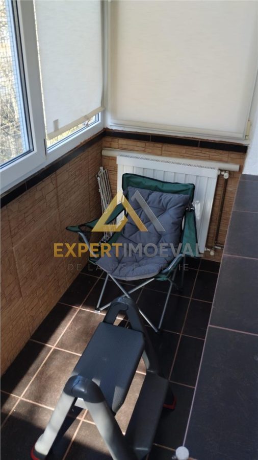 Etaj 1 Apartament cu 2 camere str Victor Babes 47 mp - foto 19