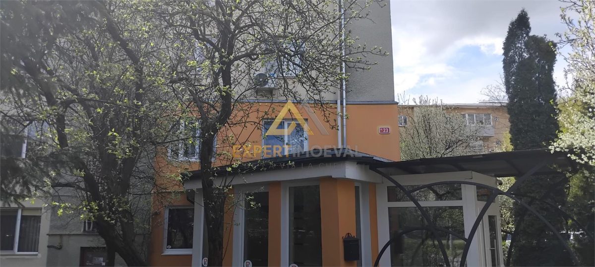 Etaj 1 Apartament cu 2 camere str Victor Babes 47 mp - foto 22