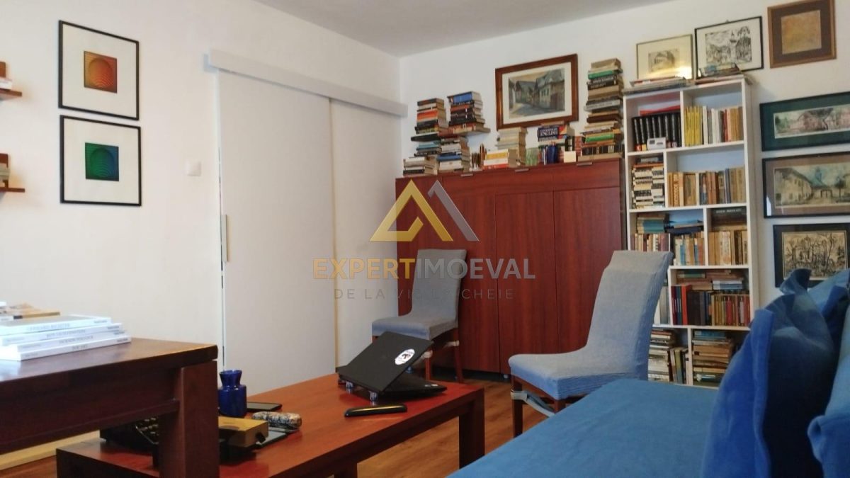 Etaj 1 Apartament cu 2 camere str Victor Babes 47 mp - foto 4