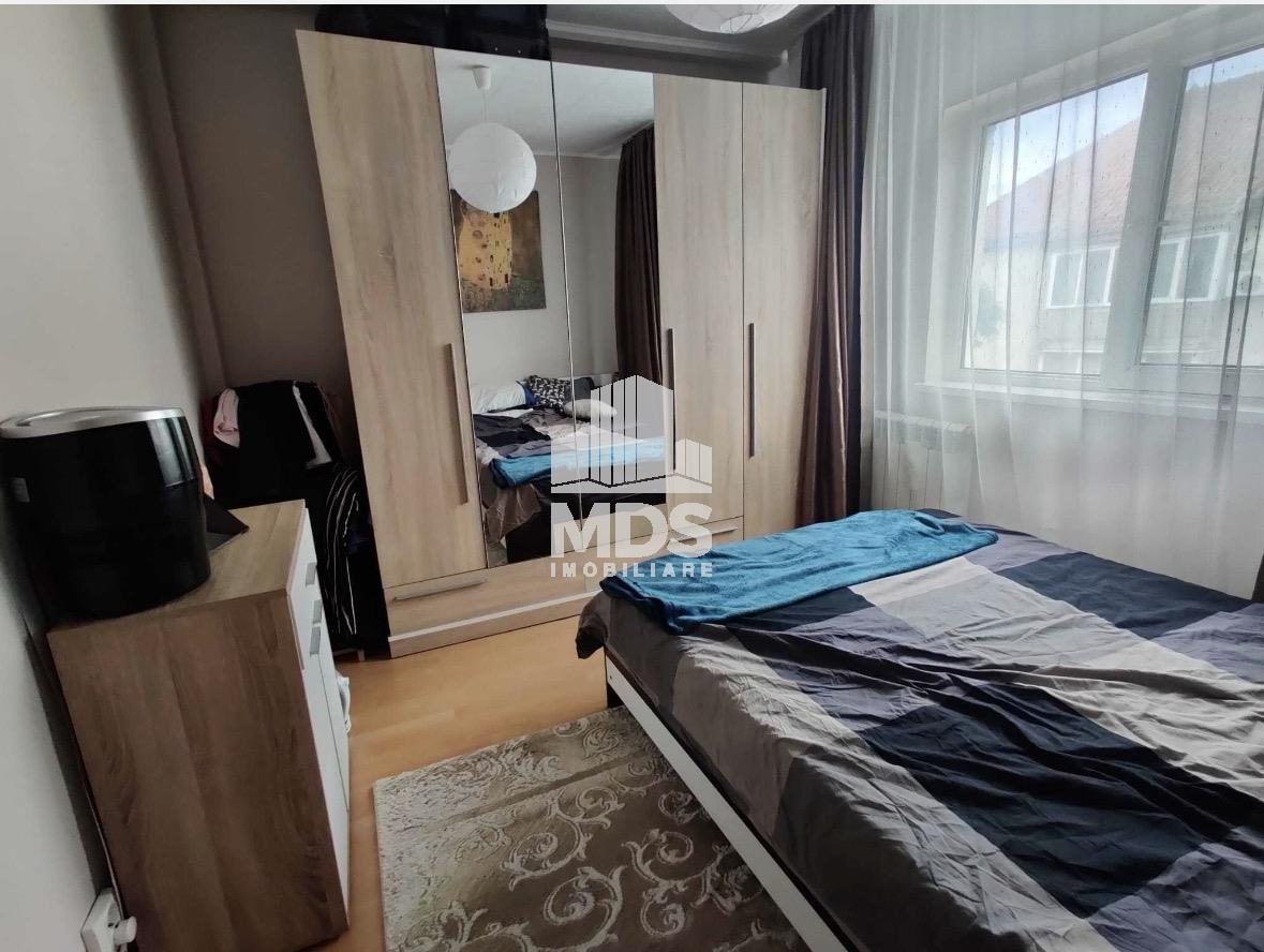 Mobilat si utilat, modificat in 3 camere - 