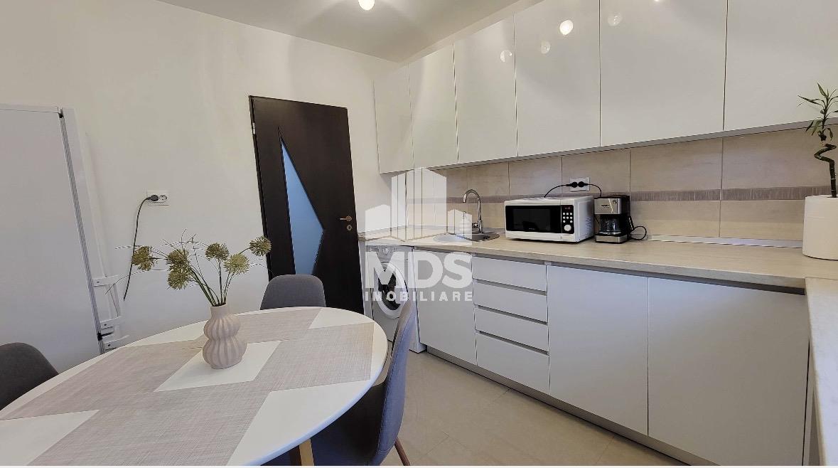 Mobilat si utilat modern cu 2 balcoane, linga Mall - foto 2