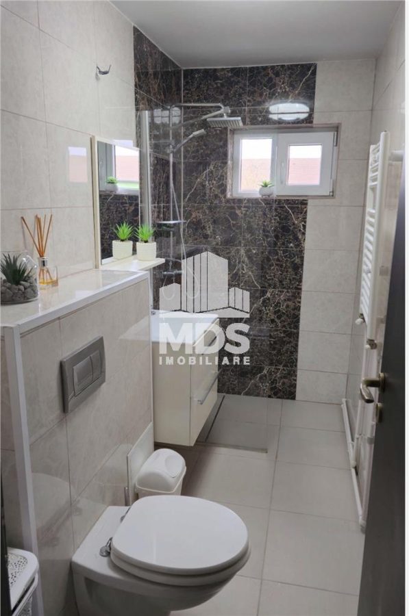 Mobilat si utilat modern cu 2 balcoane, linga Mall - foto 6