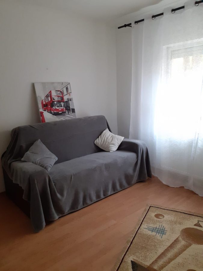 Mobilat si utilat la parter inalt, modificat in 3 camere - foto 11