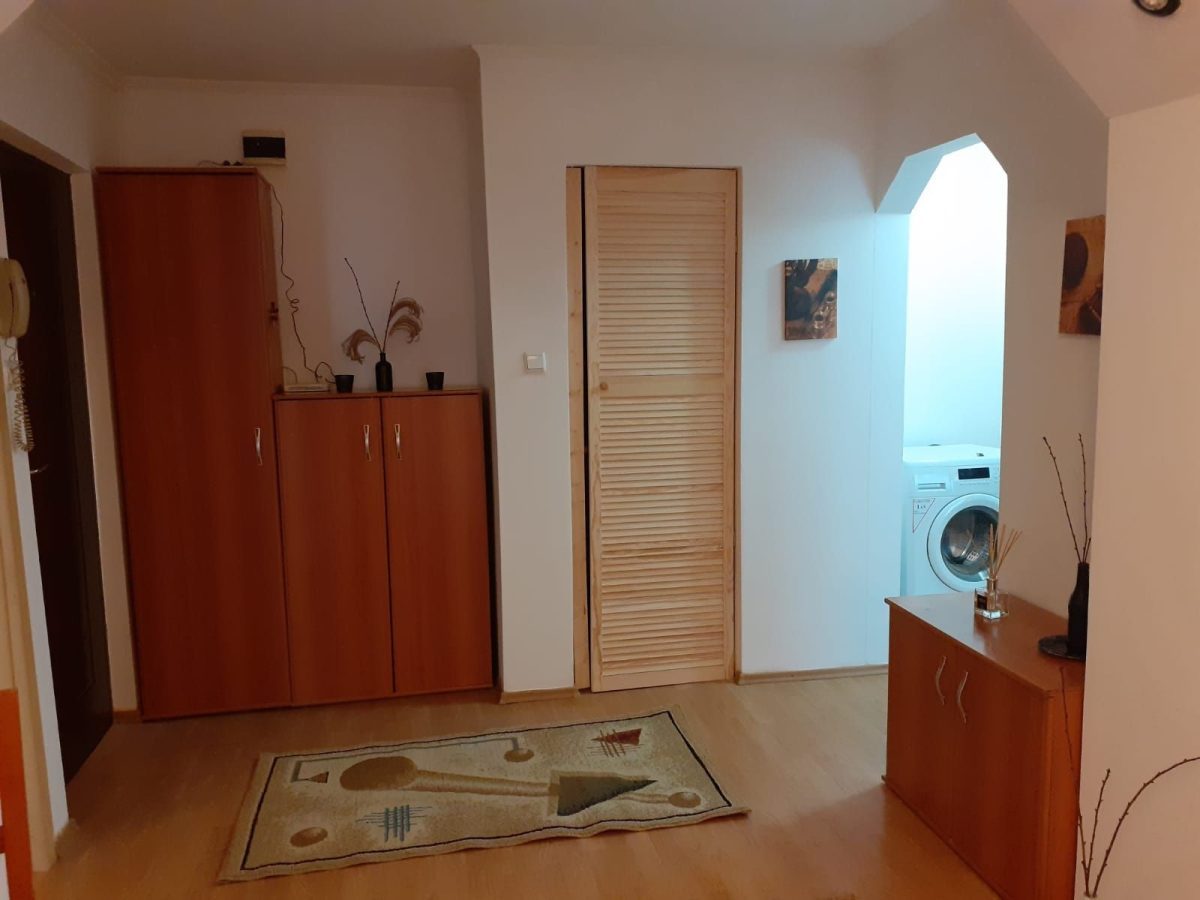 Mobilat si utilat la parter inalt, modificat in 3 camere - foto 5