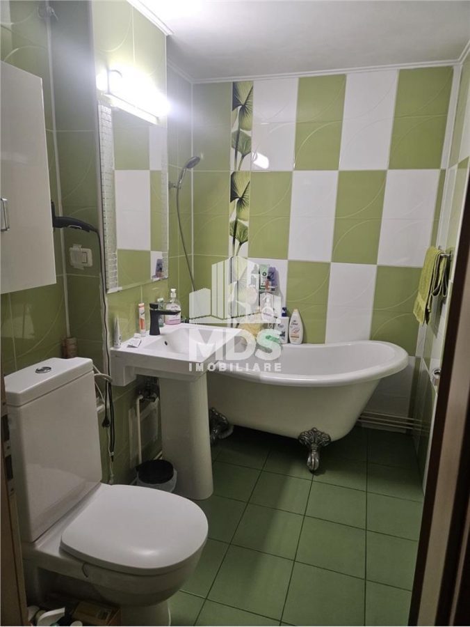 Mobilat si utilat - foto 3