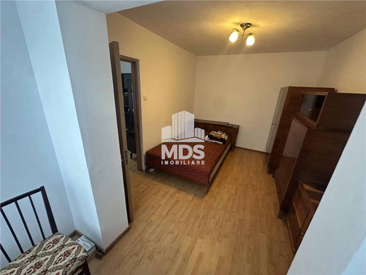 2 camere cu centrala proprie si balcon - 