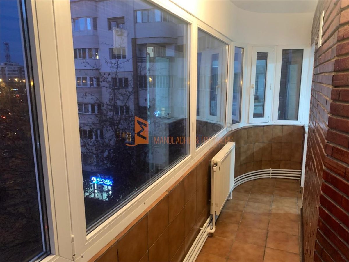 Apartament 3 camere cf 1 decomandat zona Ultracentrala - foto 6