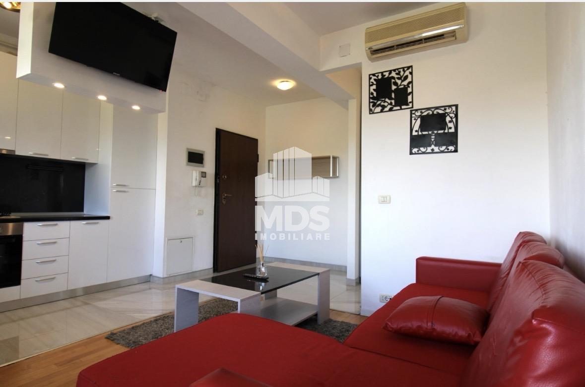 Mobilat si utilat la et 2 cu loc de parcare inclus - foto 4