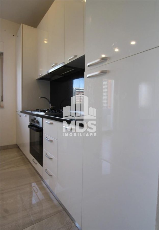 Mobilat si utilat la et 2 cu loc de parcare inclus - foto 5