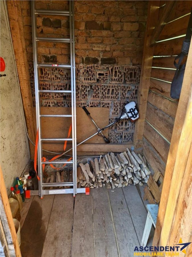 Casa potential:locuire multifamiliala,activitati comerciale,birouri,677 mp teren - foto 15