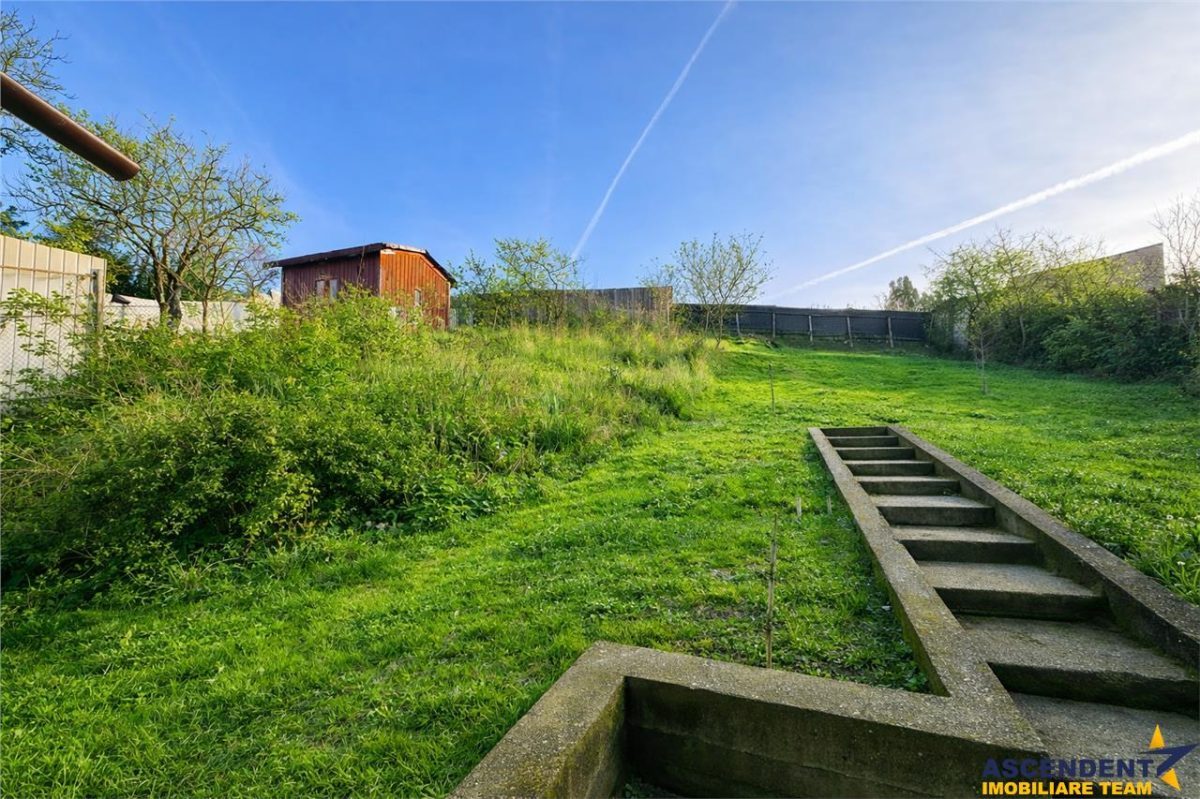 Casa potential:locuire multifamiliala,activitati comerciale,birouri,677 mp teren - foto 4