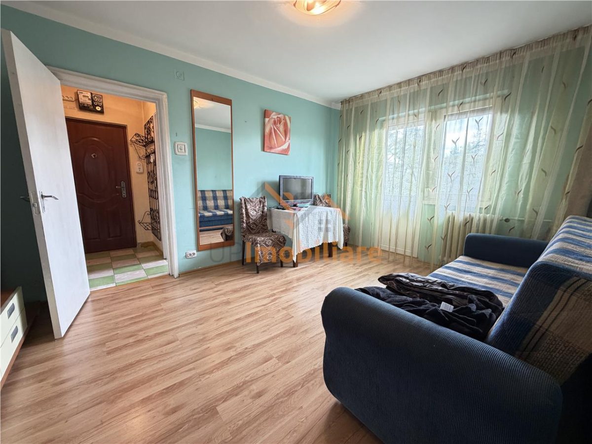 APARTAMENT 2 CAMERE | ETAJ 3 | TIP Z | ZONA ROGERIUS | ORADEA - foto 2