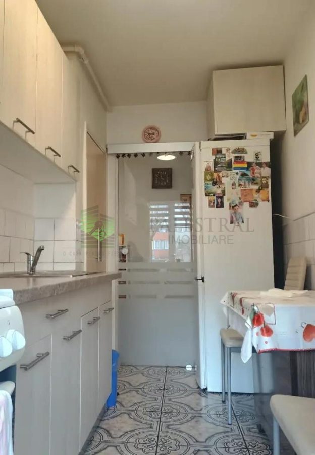 Apartament 2 camere zona Faget decomandat,92000 Euro - foto 8