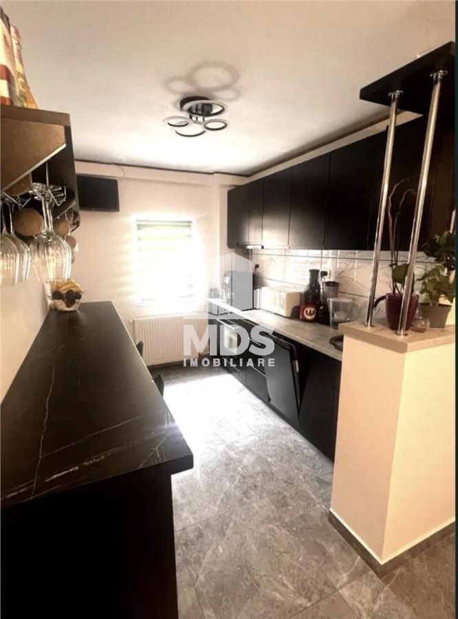 3 camere la etajul 2 cu 2 bai, linga Generala 30 - foto 5