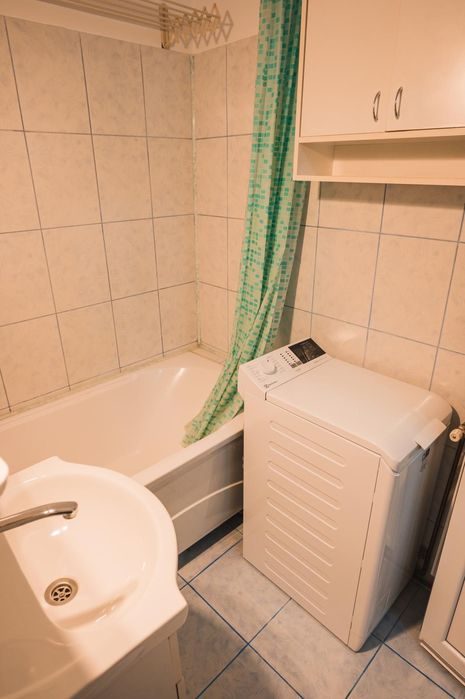 Garsoniera Tractorul,etajul 2,mobilata,58500 Euro neg - foto 4