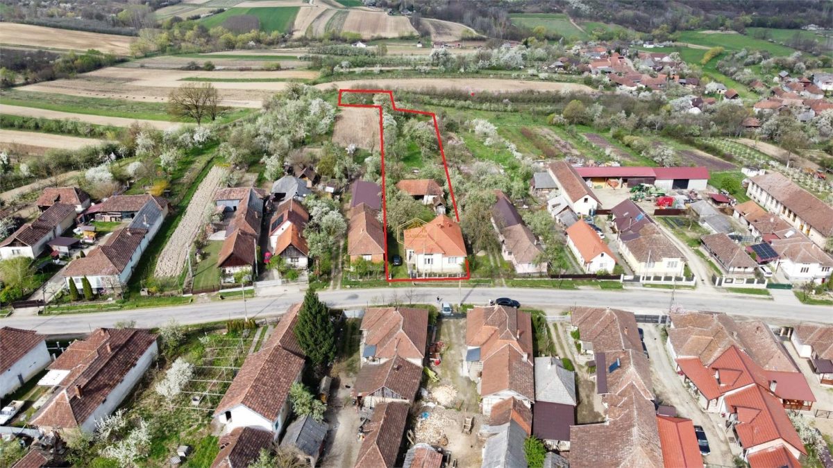 Casa complet mobilata si utilata | Teren 2500 mp | Liniste, natura autentic romanesc - foto 22