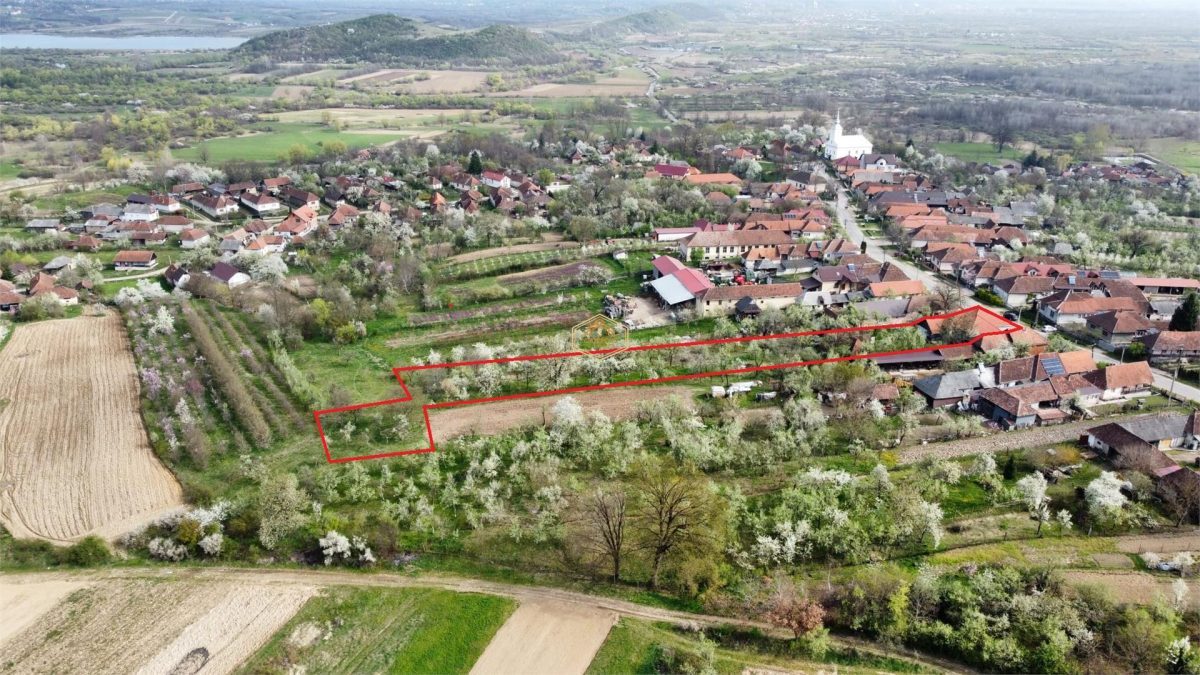 Casa complet mobilata si utilata | Teren 2500 mp | Liniste, natura autentic romanesc - foto 25