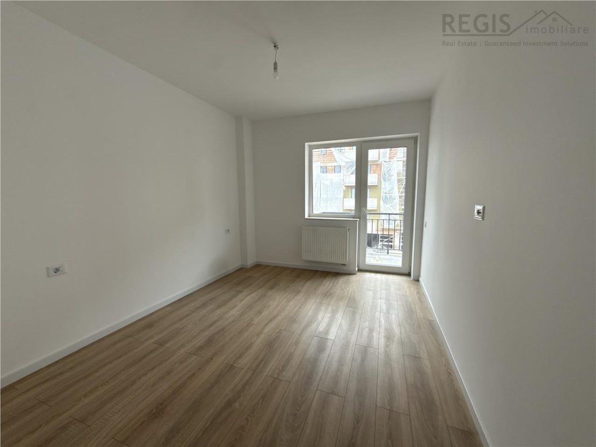 Oportunitate,  3  camere SPATIOS ,  Coresi - foto 9