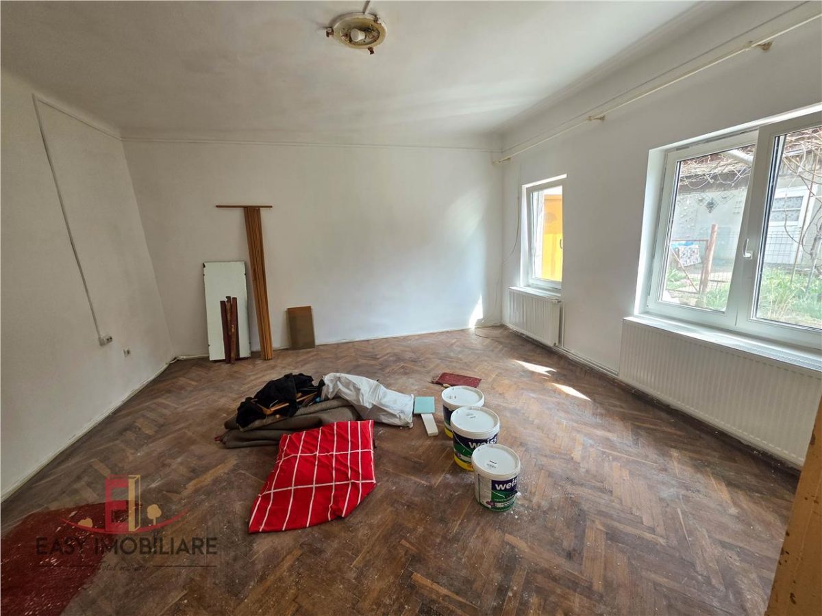 Casa de vanzare, Central, 65mp,  Zona 0, curte, Targu Mures - foto 3