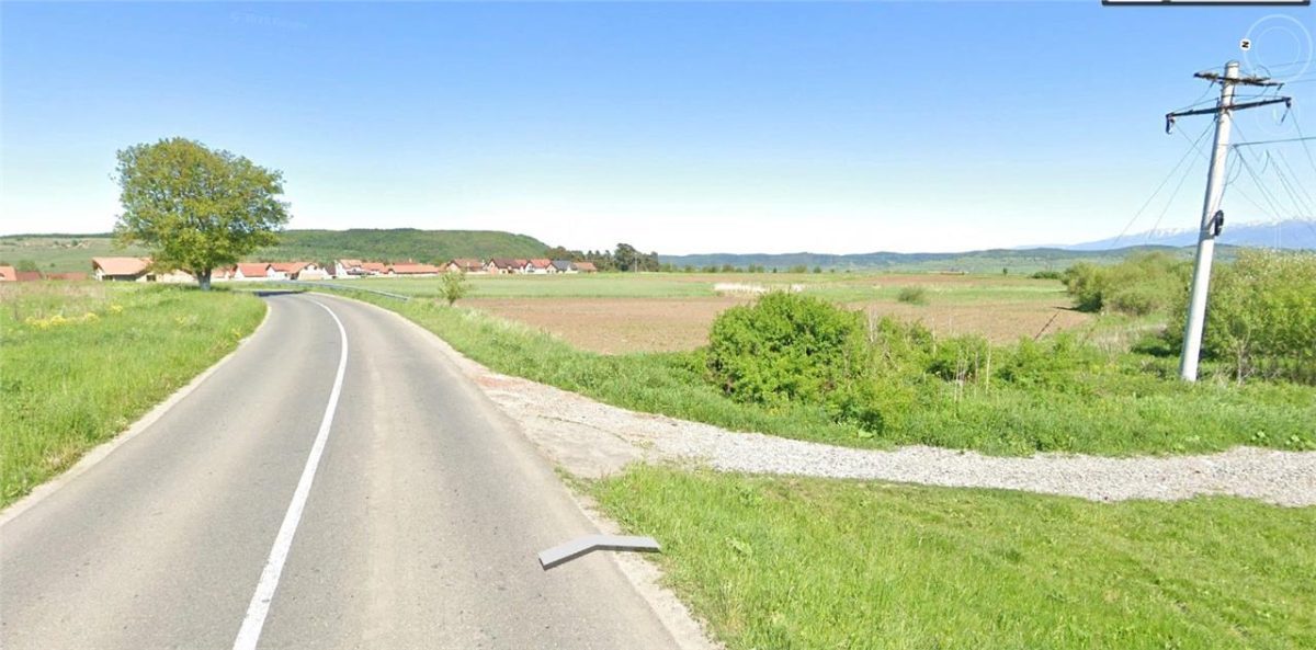 Teren extravilan 4.500- max.18.300mp in comuna Rosia (17 km de Sibiu) - foto 2