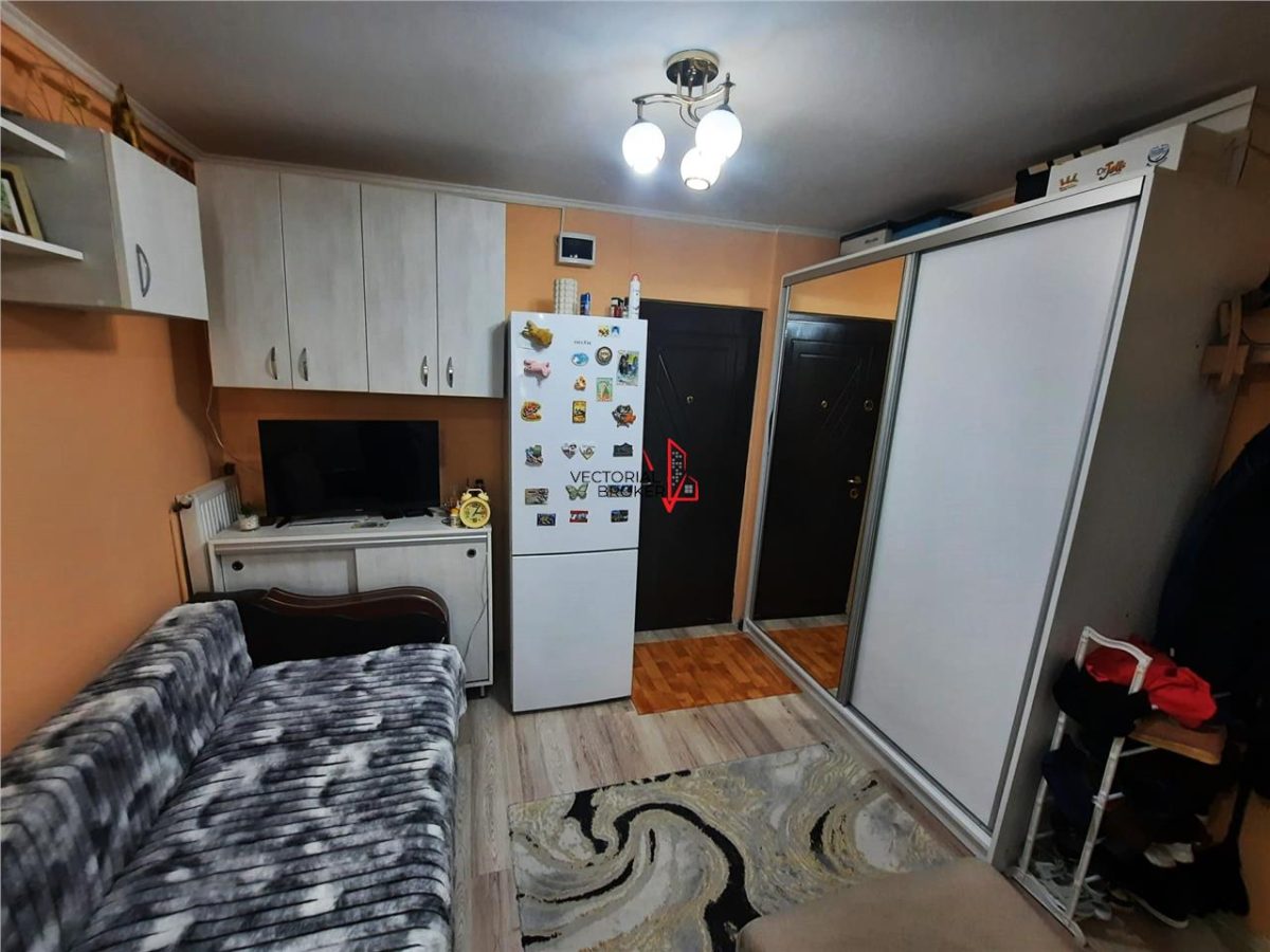 Garsoniera cocheta cu centrala proprie sos. Pantelimon - 