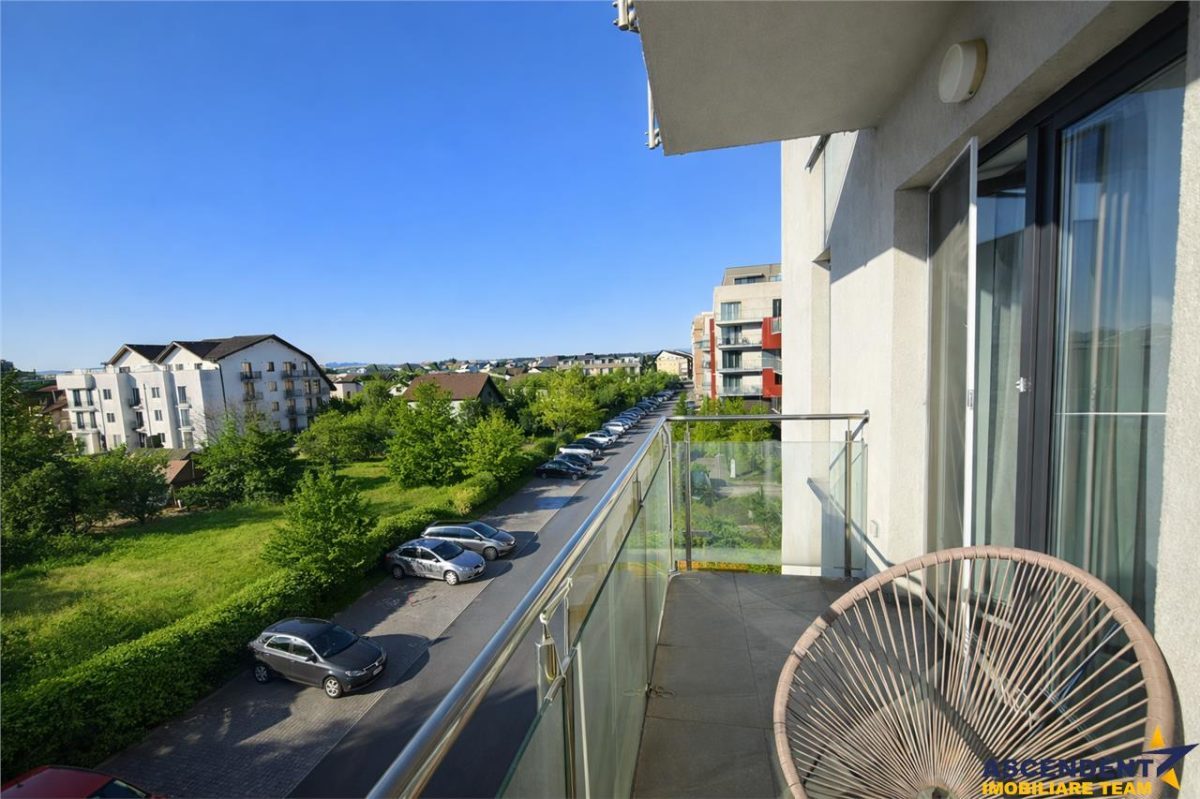 Rezidenta mobilata,utilata,tip studio,terasa, boxa,loc parcare,Tractorul,Brasov - foto 3