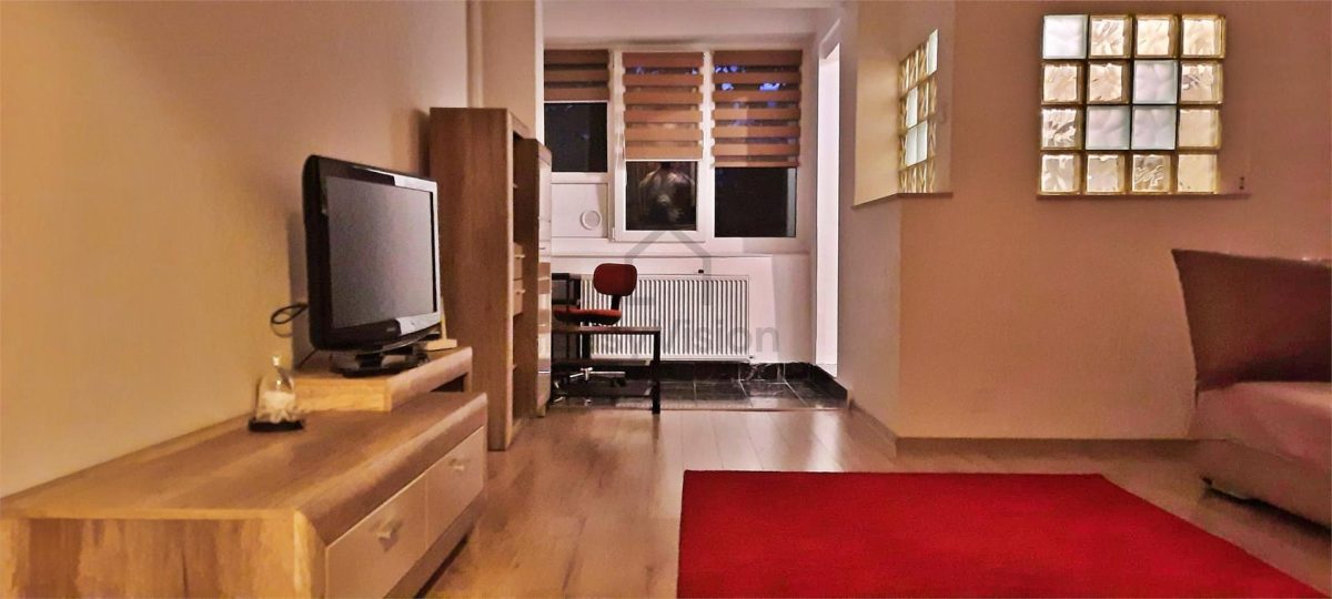 Garsoniera Titan | Bd. Nicolae Grigorescu | renovata complet | etaj 2 - 