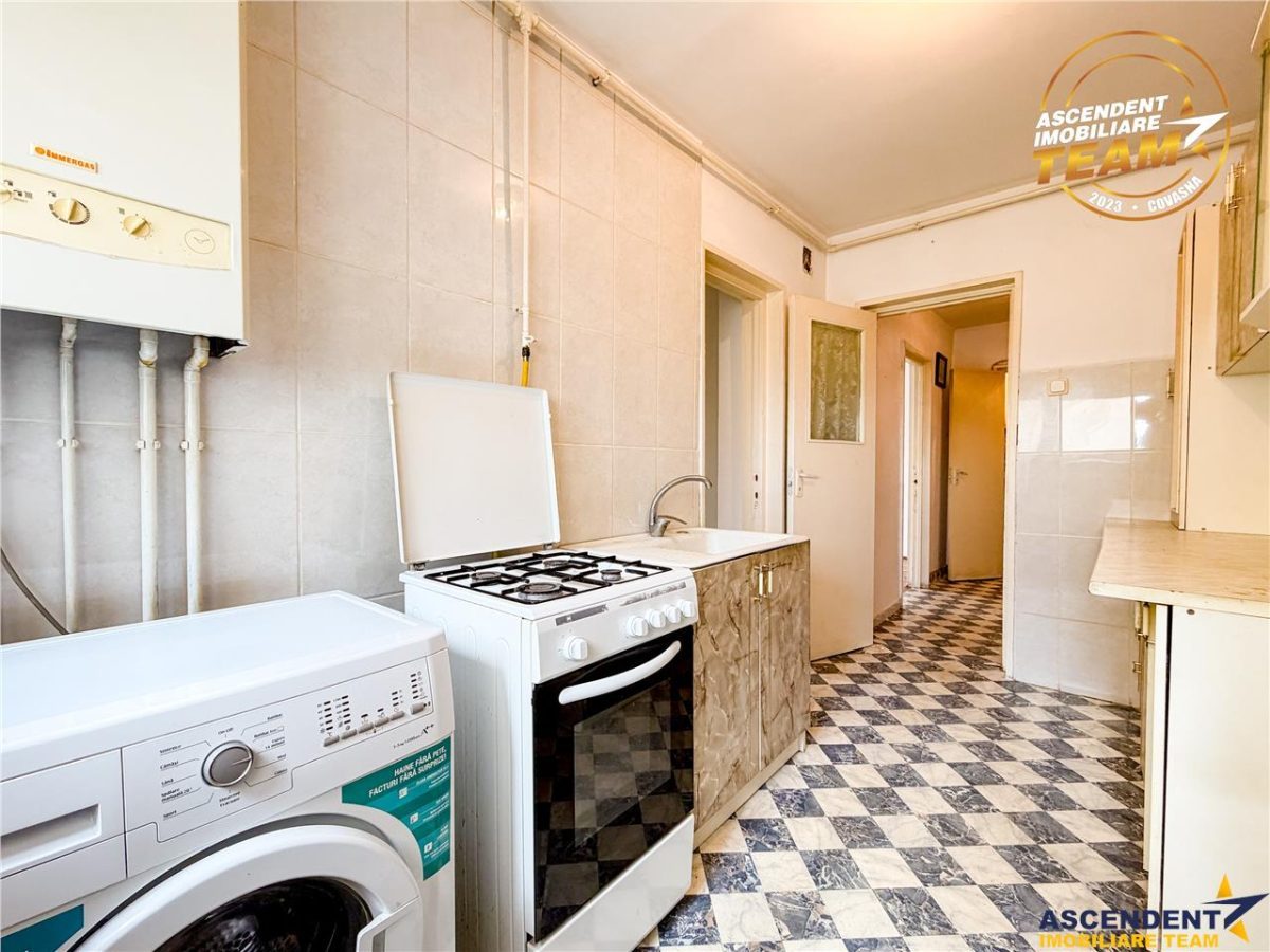 Apartament 2 camere, etaj 2, zona linistita, Simeria, Sfantu Gheorghe - foto 11