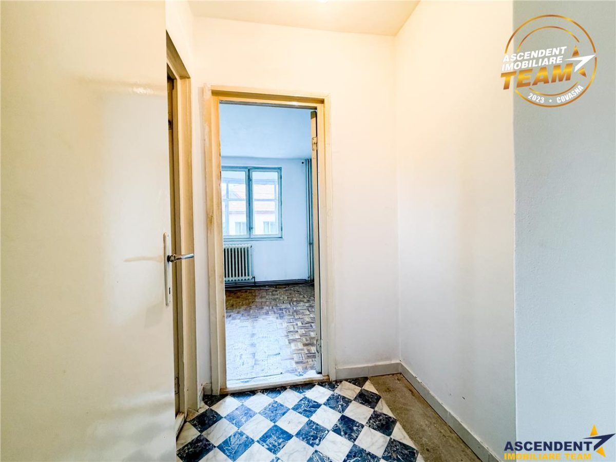 Apartament 2 camere, etaj 2, zona linistita, Simeria, Sfantu Gheorghe - foto 14