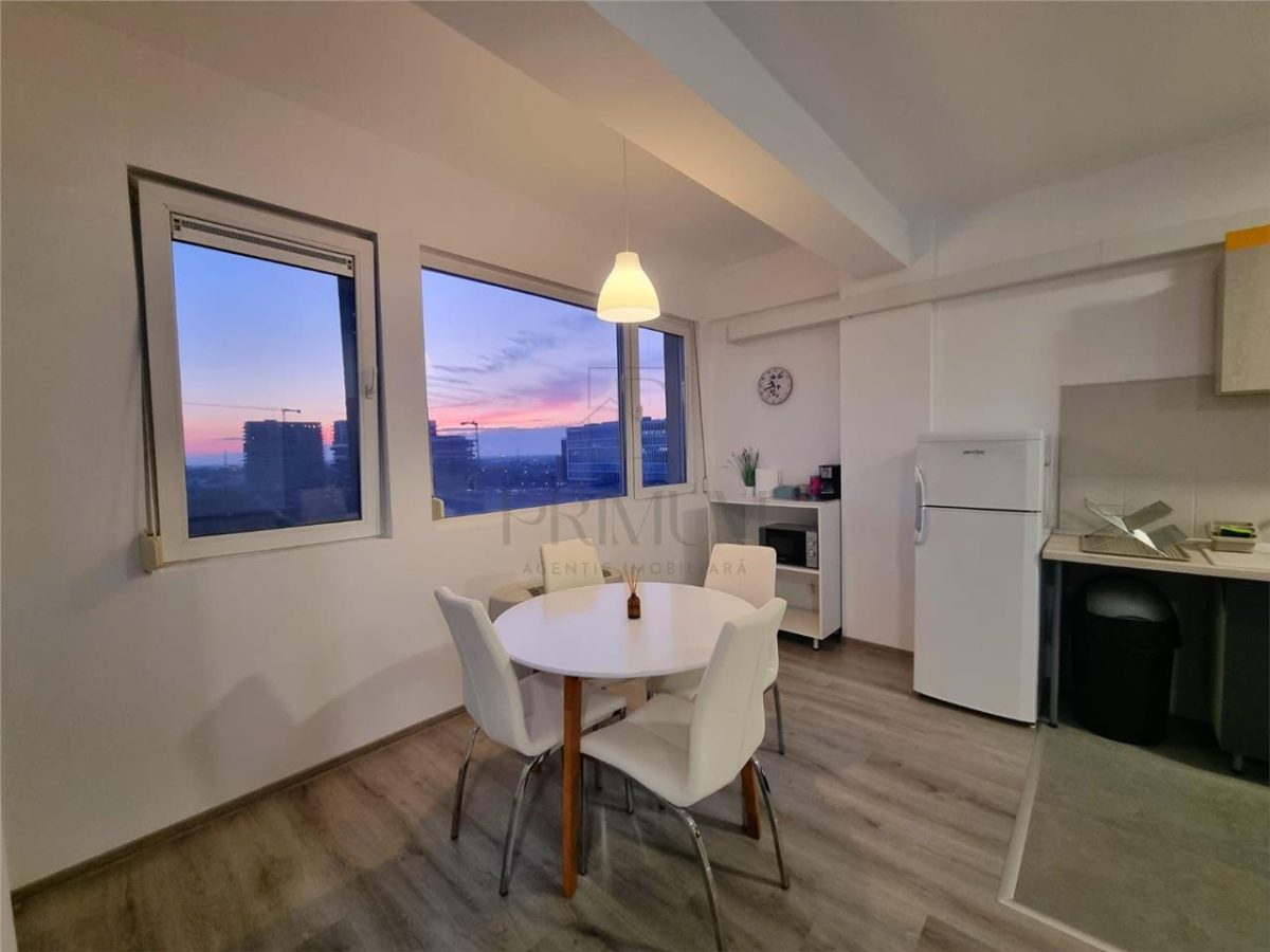 TORONTALULUI - 2 CAM - 78 MP UTILI - BALCON MARE - ETAJ INTERMEDIAR - LIFT - MOBILAT SI UTILAT - foto 9