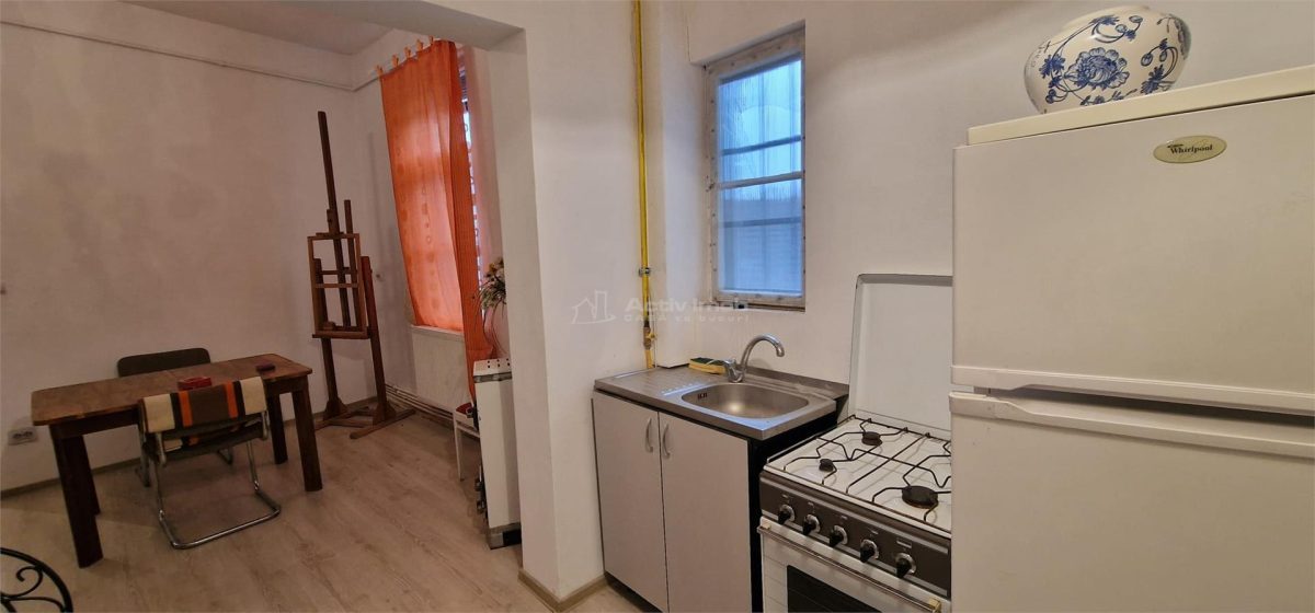 Chirie Resita  Apartament 90 mp. etj.1 la casa. - foto 7