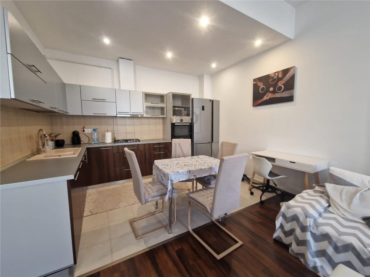 SOARELUI - 2 CAM - BLOC NOU - SPATIOS - ETAJUL 1 - LIFT - MOBILAT SI UTILAT - foto 3