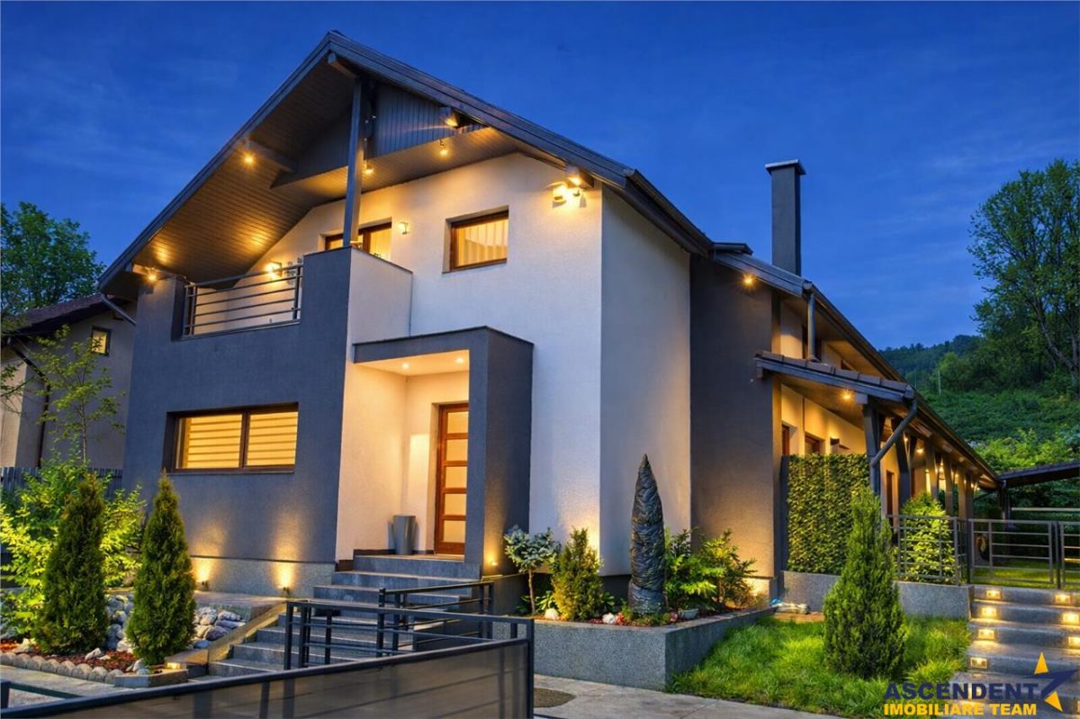 LIVE&Film! Resedinta de elita design aparte, amplasament apreciabil,Livezeni, Mures - foto 2