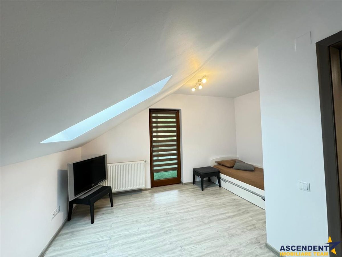 LIVE&Film! Resedinta de elita design aparte, amplasament apreciabil,Livezeni, Mures - foto 12