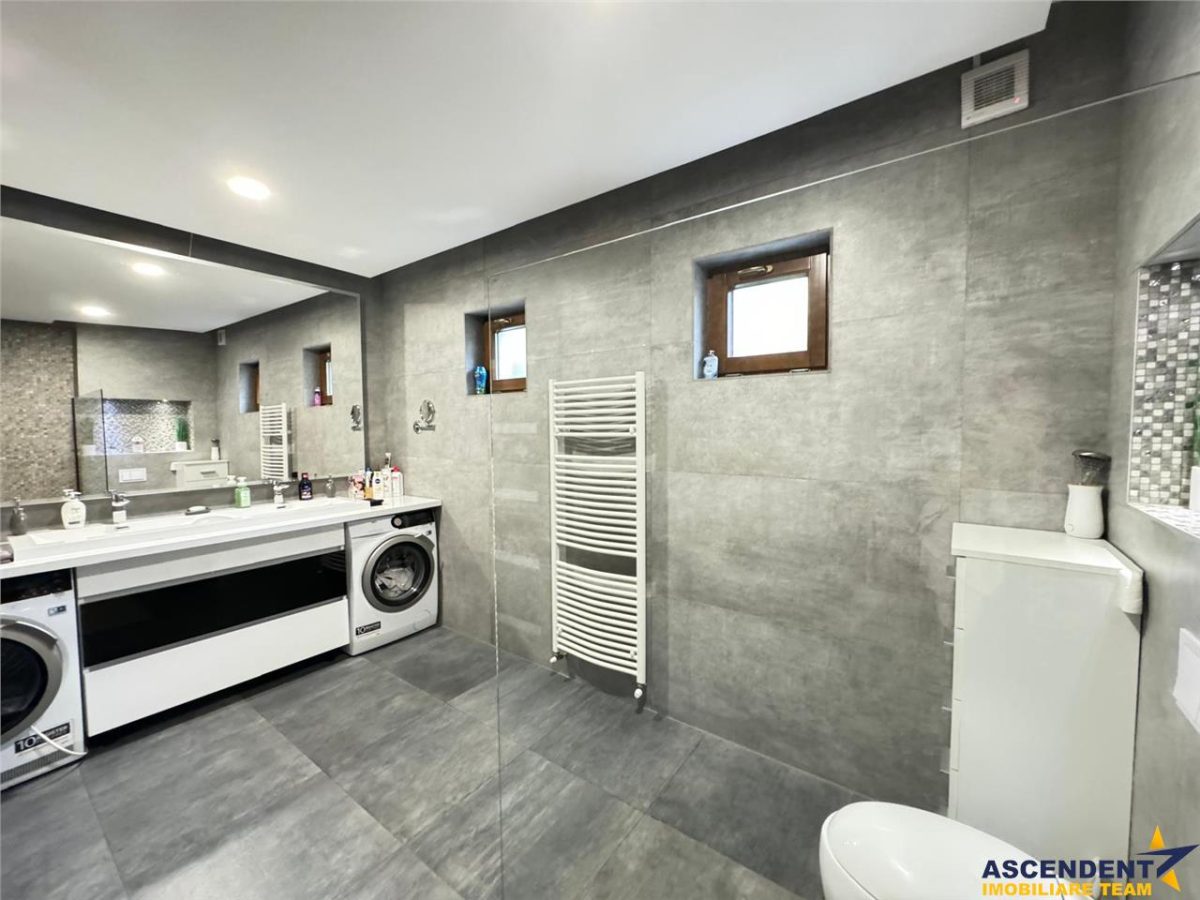 LIVE&Film! Resedinta de elita design aparte, amplasament apreciabil,Livezeni, Mures - foto 13