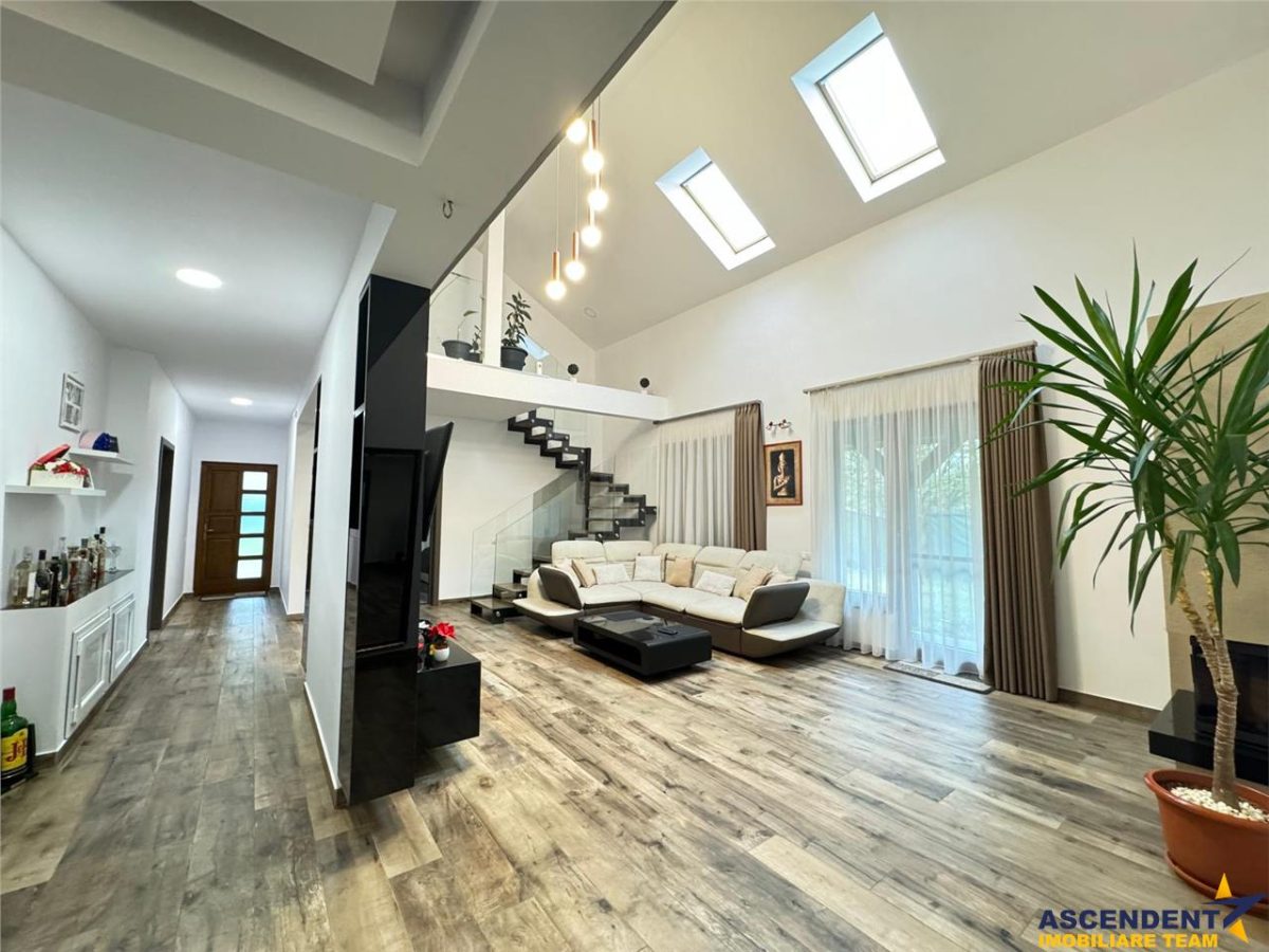 LIVE&Film! Resedinta de elita design aparte, amplasament apreciabil,Livezeni, Mures - foto 16