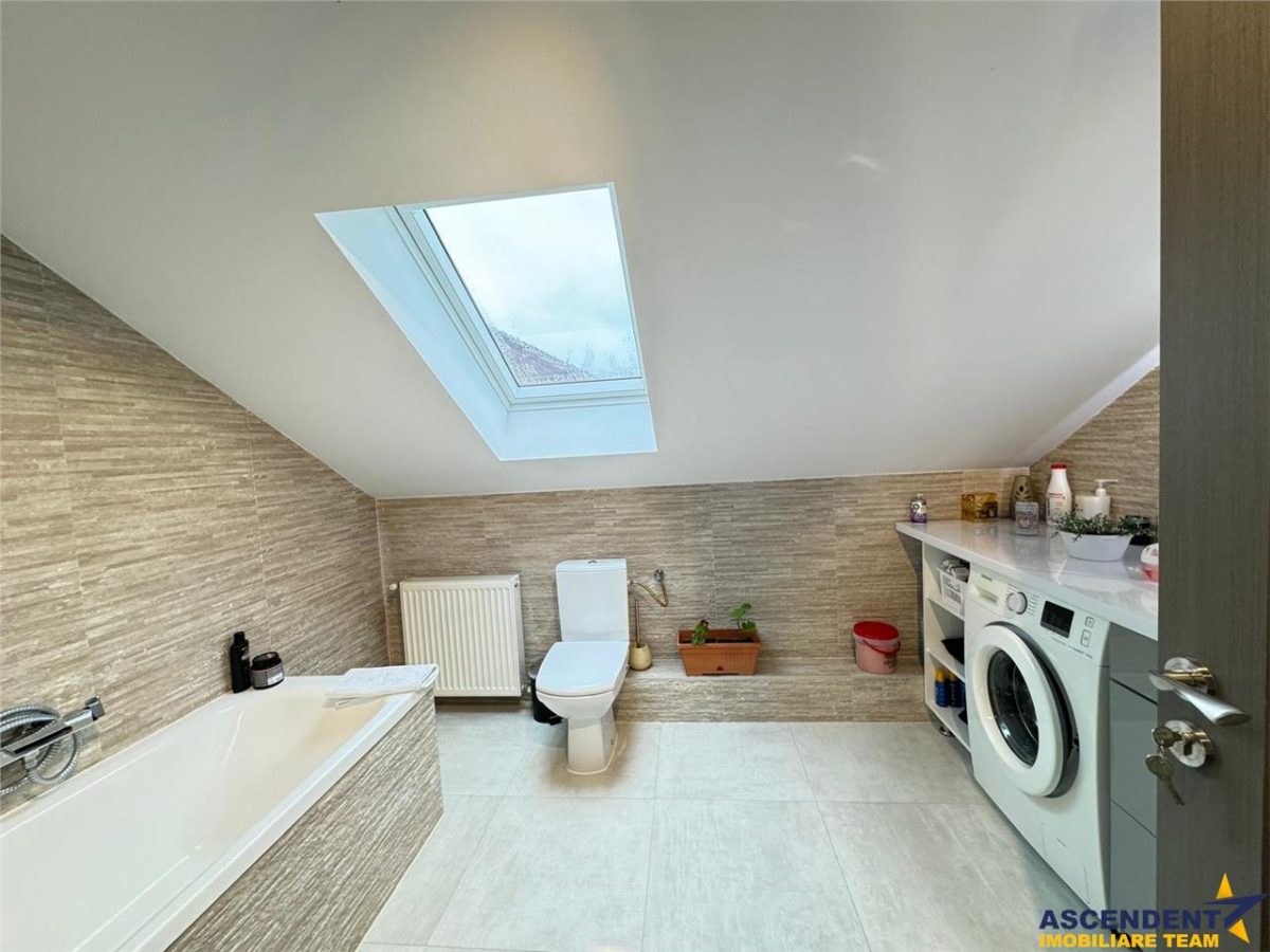 LIVE&Film! Resedinta de elita design aparte, amplasament apreciabil,Livezeni, Mures - foto 25