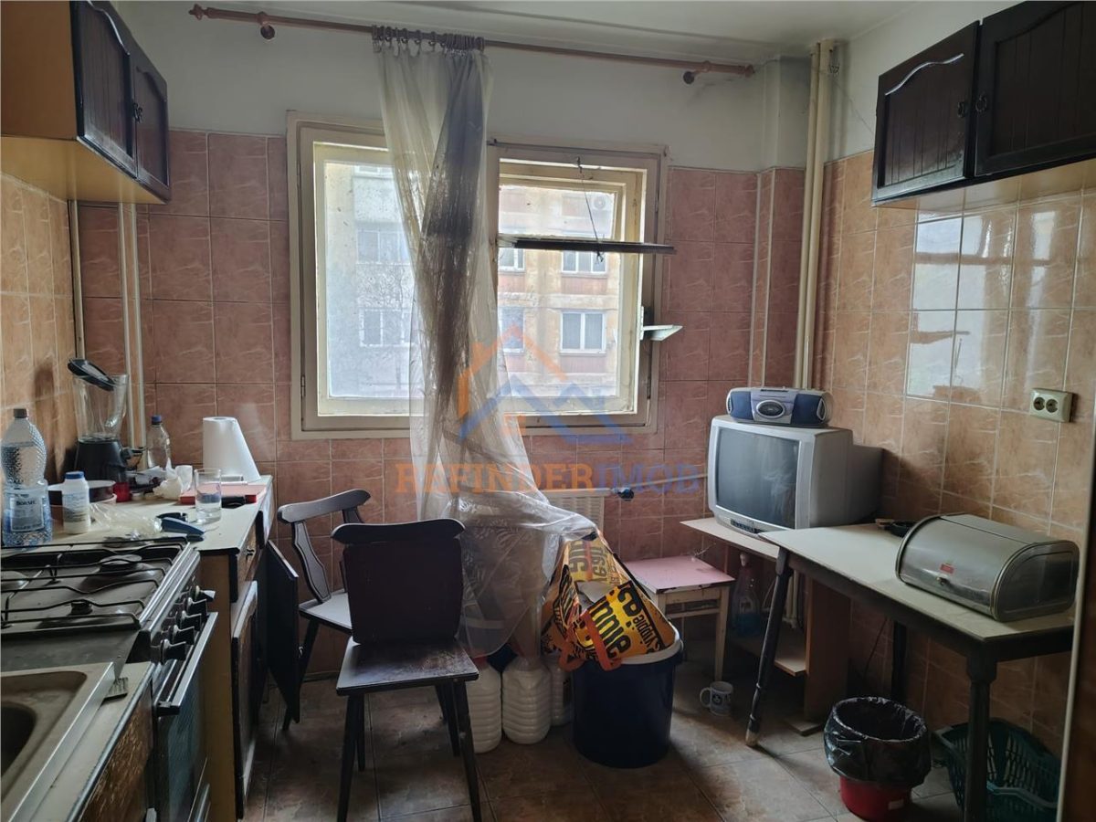 3 camere Rahova, decomandat, 2 bai, 2 balcoane - foto 3