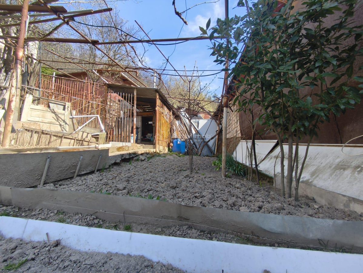 Resita Casa 2 Garaje Zona Lendt - foto 11