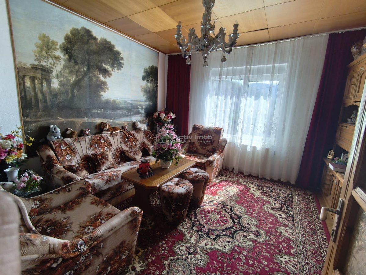 Resita Casa 2 Garaje Zona Lendt - foto 8