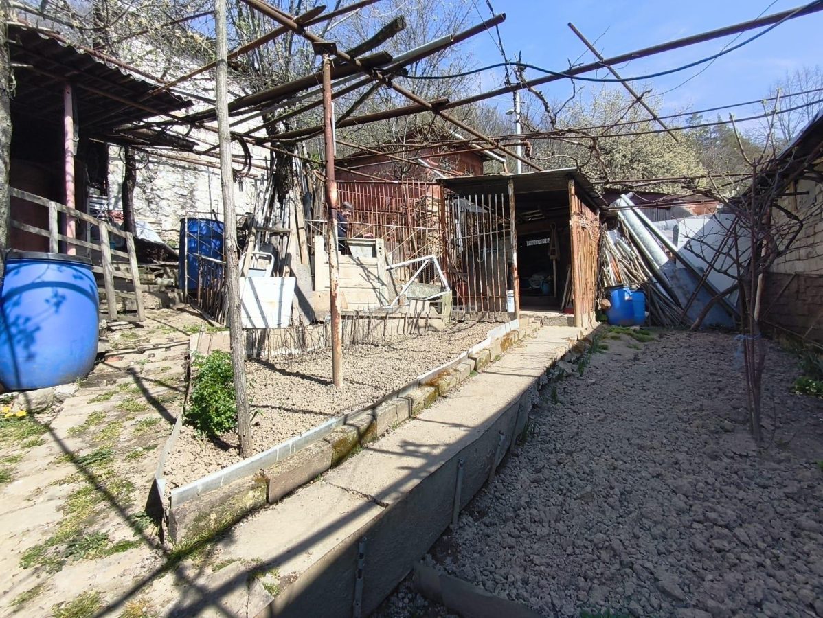 Resita Casa 2 Garaje Zona Lendt - foto 10