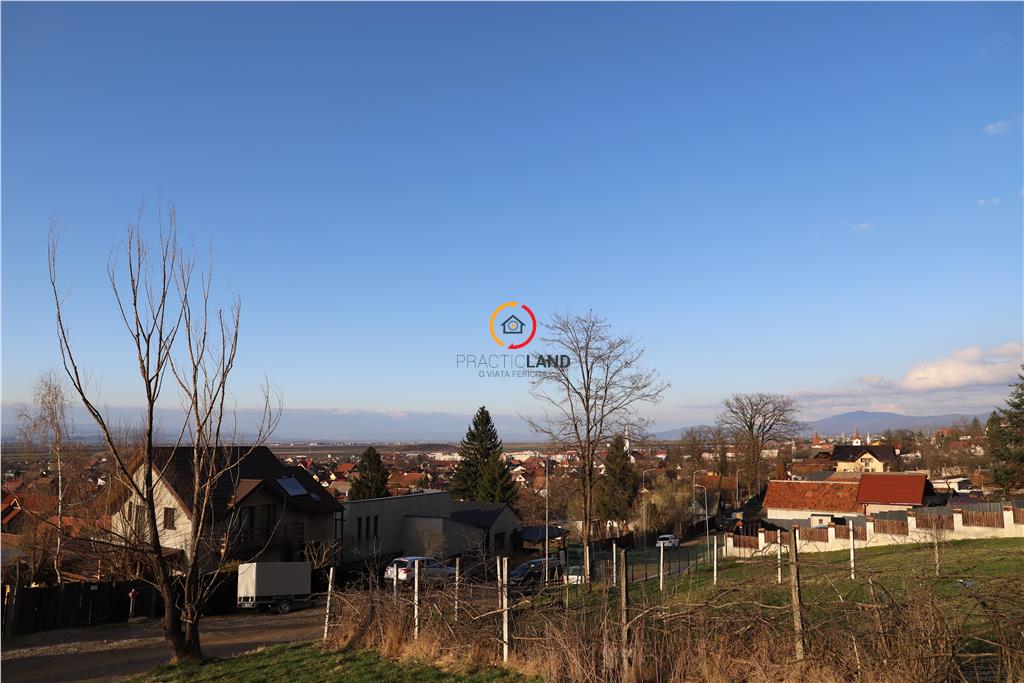 teren insorit cu panorama deosebita - foto 4