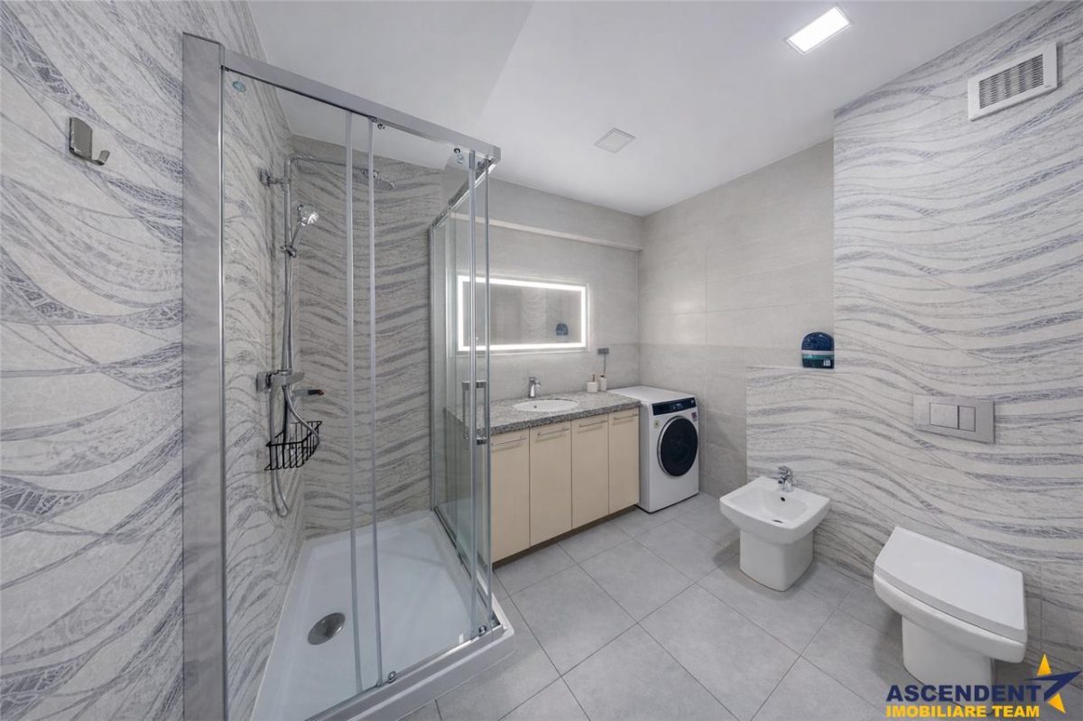 80mp,decomandat,mobilat,accesorizat,cu orizont catre munti,parcare,Isaran,Coresi, Tractorul, Brasov - foto 6