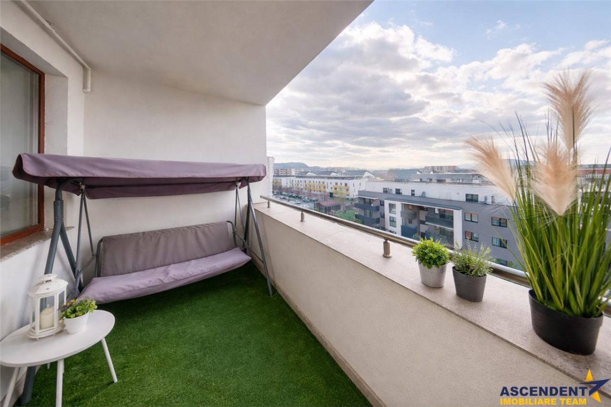 80mp,decomandat,mobilat,accesorizat,cu orizont catre munti,parcare,Isaran,Coresi, Tractorul, Brasov - foto 9